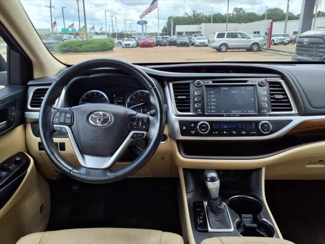 used 2017 Toyota Highlander car, priced at $21,125