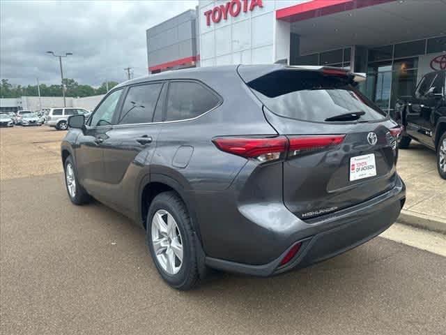 used 2023 Toyota Highlander car, priced at $34,490