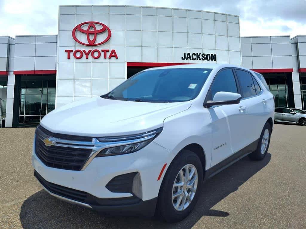 used 2022 Chevrolet Equinox car, priced at $21,364