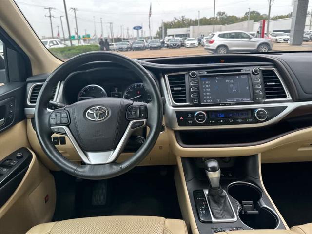 used 2016 Toyota Highlander car, priced at $19,995