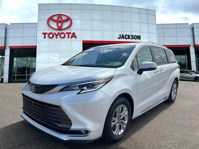 used 2023 Toyota Sienna car, priced at $53,768