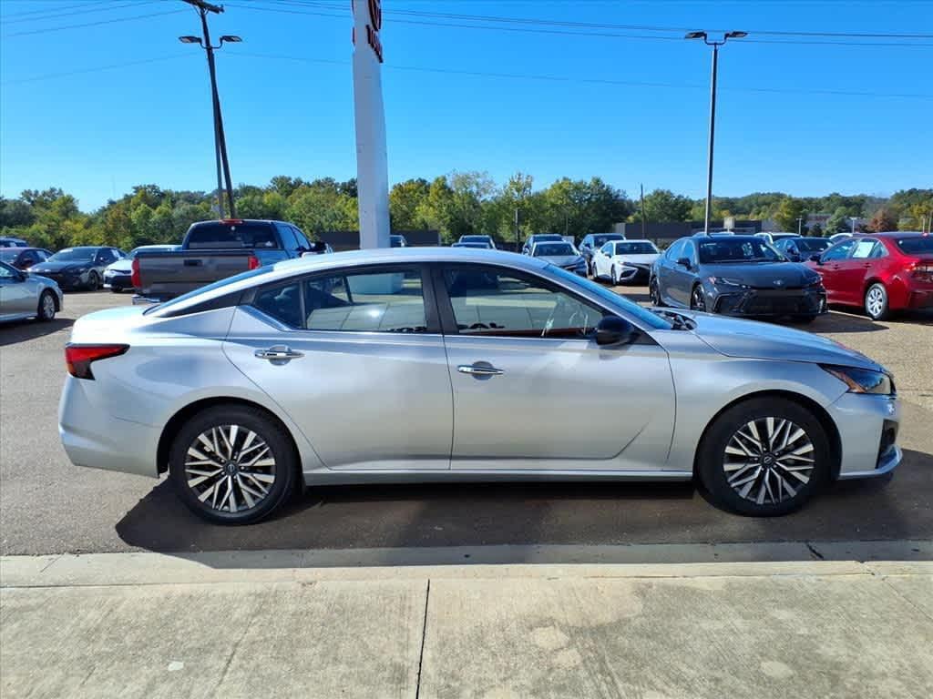 used 2024 Nissan Altima car, priced at $22,899