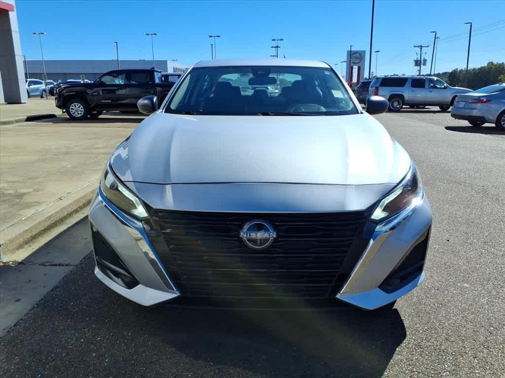 used 2024 Nissan Altima car, priced at $22,899