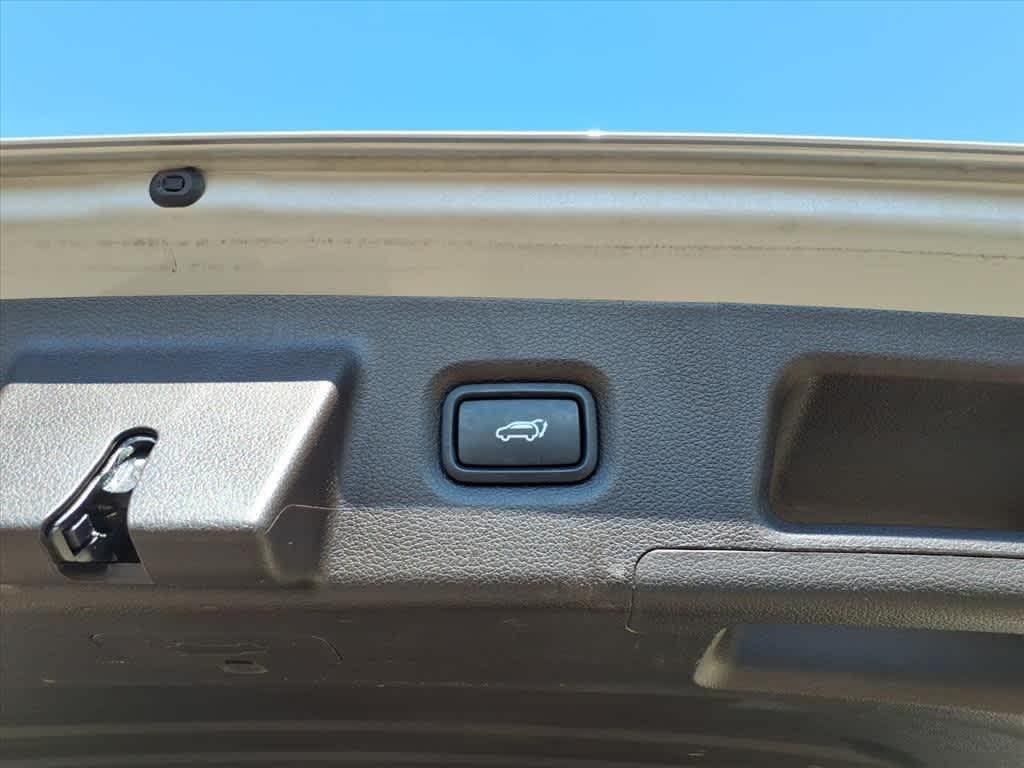 used 2020 Hyundai Santa Fe car, priced at $13,999