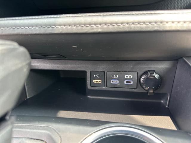 used 2022 Toyota Highlander car, priced at $34,200