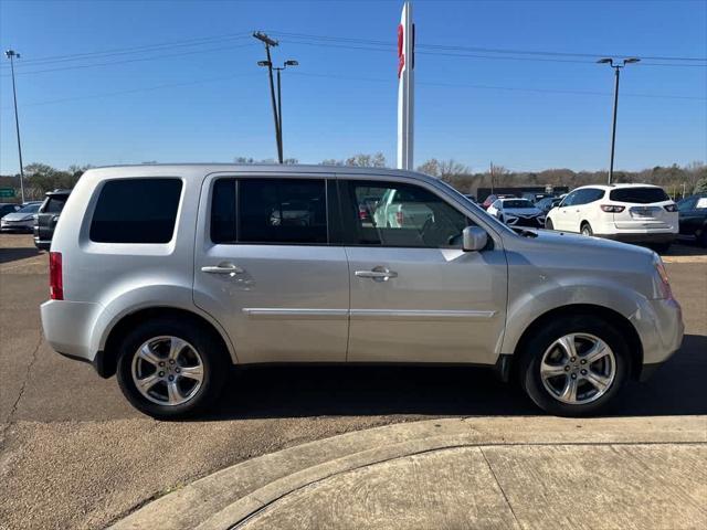 used 2015 Honda Pilot car, priced at $10,990