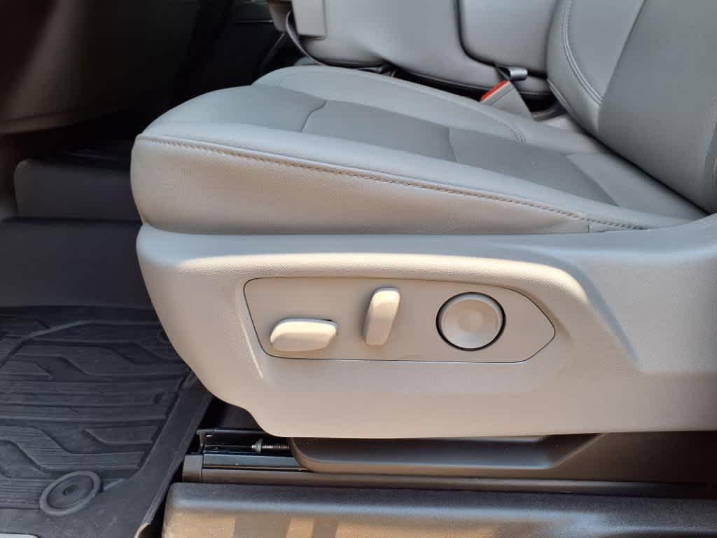 used 2024 GMC Sierra 1500 car, priced at $50,985