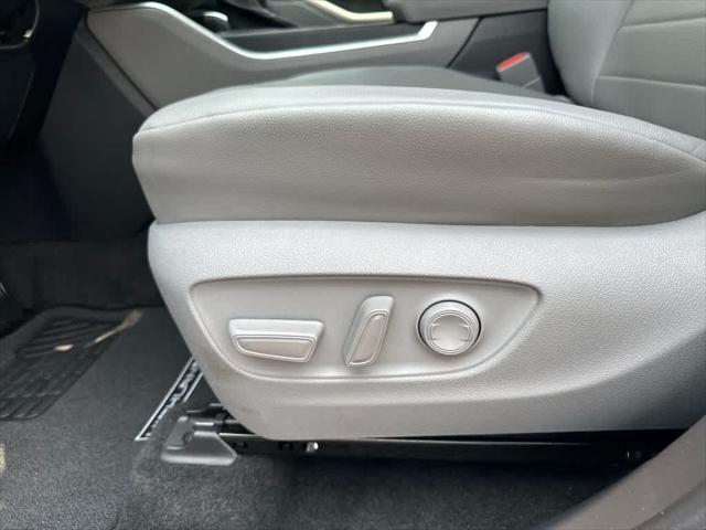 used 2023 Toyota Highlander car, priced at $40,990