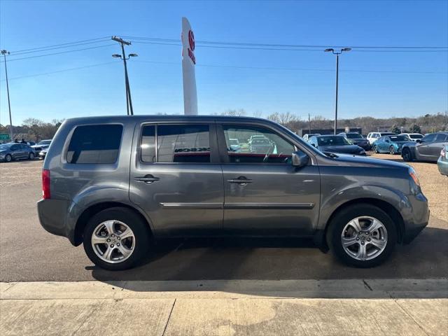 used 2012 Honda Pilot car, priced at $12,995