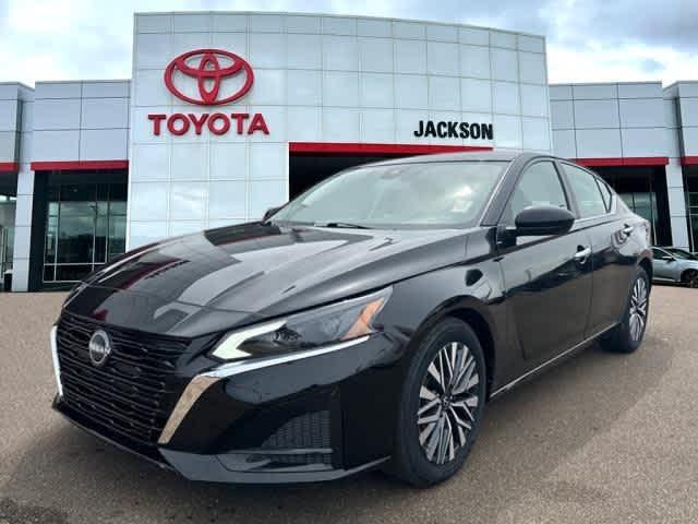 used 2023 Nissan Altima car, priced at $20,490