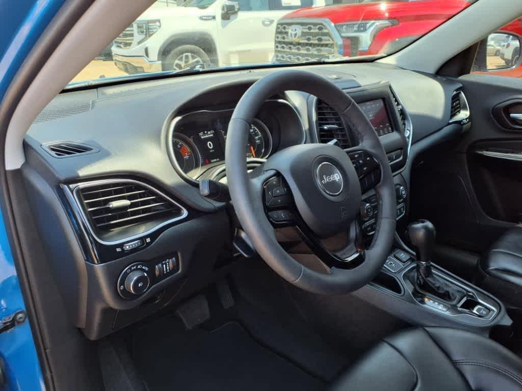 used 2021 Jeep Cherokee car, priced at $19,595