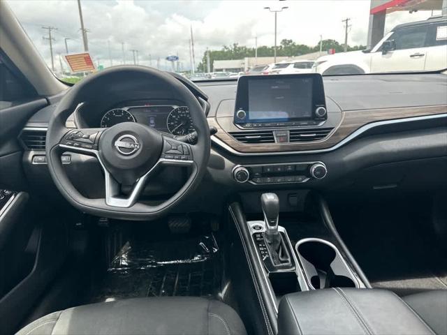 used 2023 Nissan Altima car, priced at $21,350