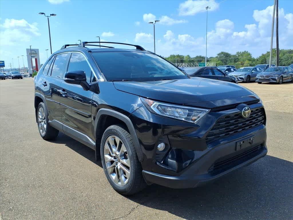 used 2021 Toyota RAV4 car, priced at $27,814