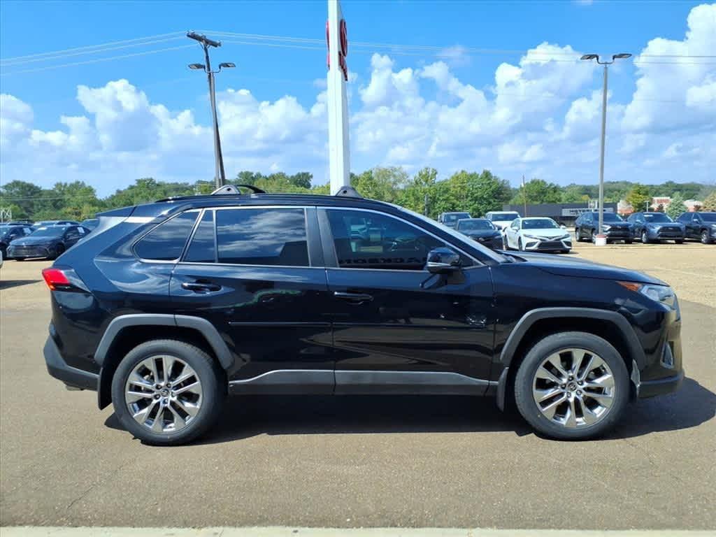 used 2021 Toyota RAV4 car, priced at $27,814