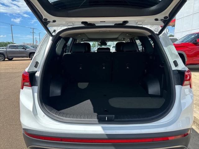used 2022 Hyundai Santa Fe car, priced at $22,998