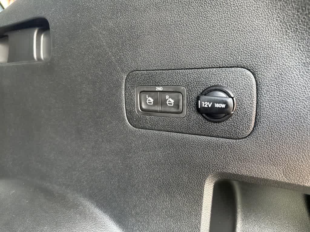 used 2022 Hyundai Santa Fe car, priced at $21,000