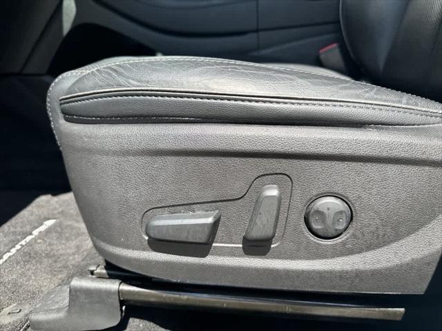 used 2022 Hyundai Santa Fe car, priced at $22,998