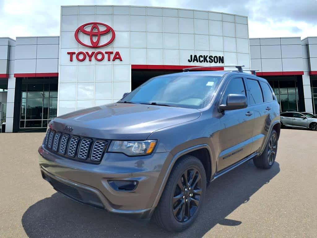 used 2018 Jeep Grand Cherokee car, priced at $15,499