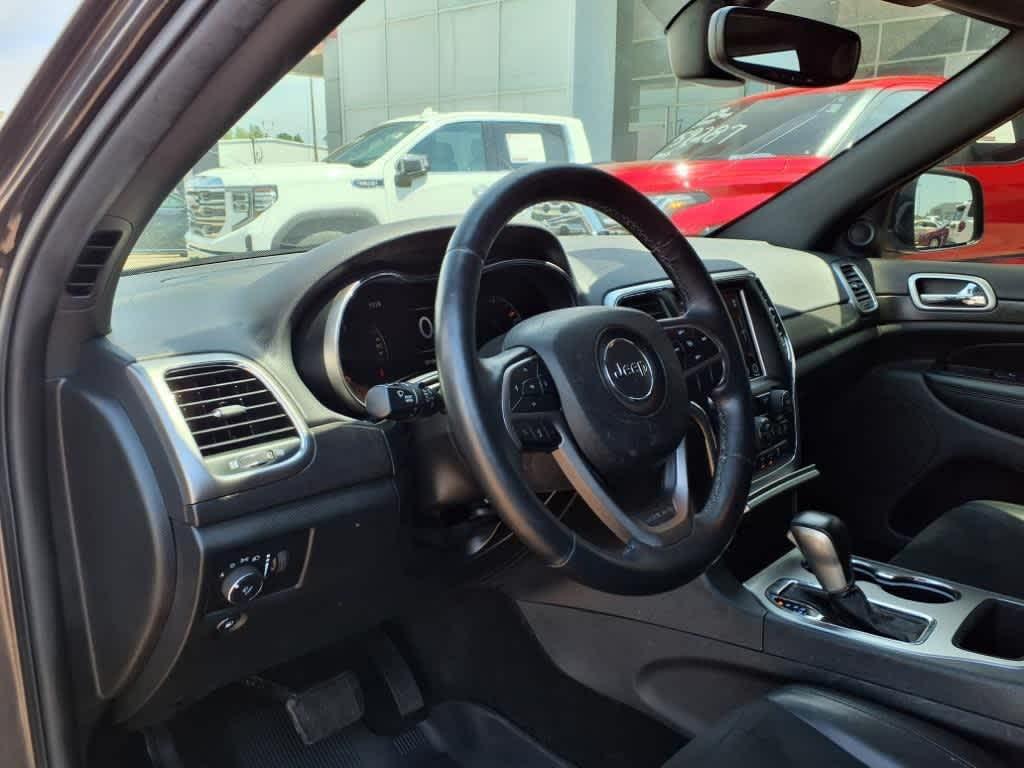 used 2018 Jeep Grand Cherokee car, priced at $15,499