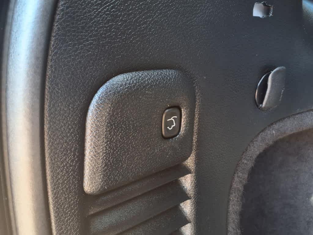 used 2018 Jeep Grand Cherokee car, priced at $15,499