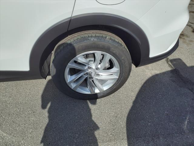 new 2025 Buick Encore GX car, priced at $24,506