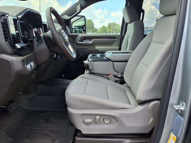 new 2025 GMC Sierra 2500 car, priced at $56,001