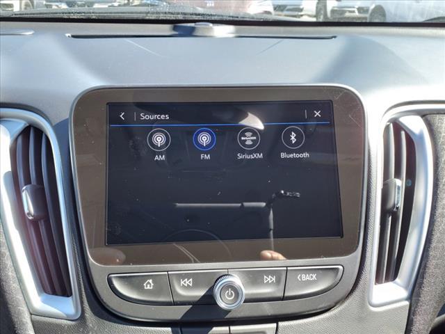 new 2025 Chevrolet Malibu car, priced at $27,812