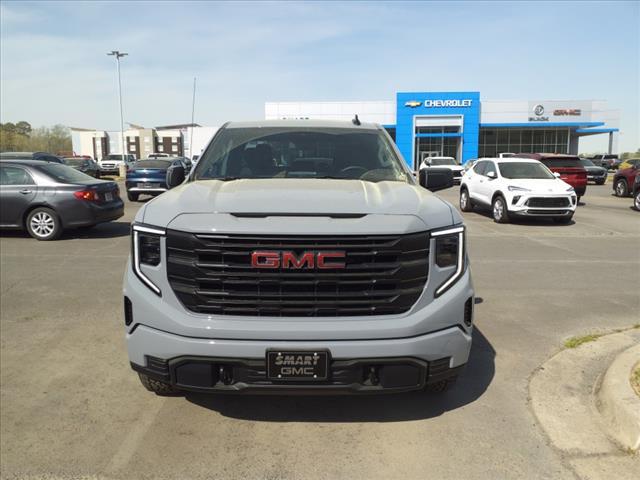 new 2025 GMC Sierra 1500 car, priced at $46,054