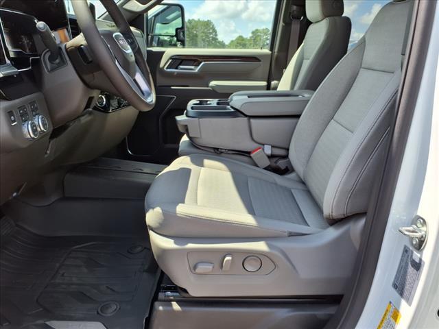 new 2025 GMC Sierra 2500 car, priced at $56,034