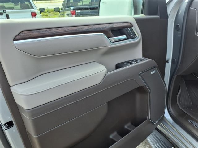 new 2025 GMC Sierra 1500 car, priced at $57,018