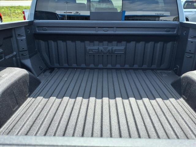 new 2025 GMC Sierra 1500 car, priced at $57,018