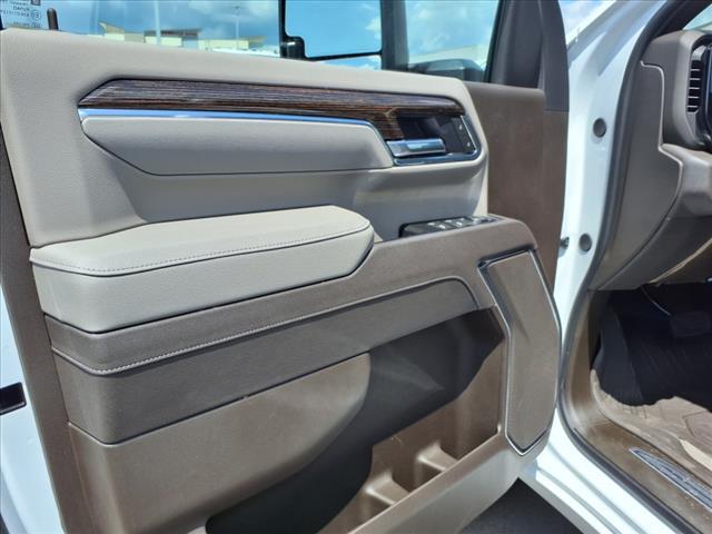 new 2025 GMC Sierra 2500 car, priced at $55,558