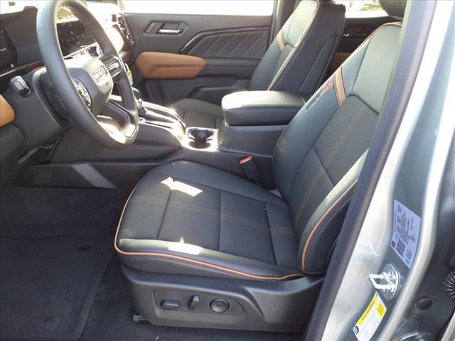 new 2025 GMC Canyon car
