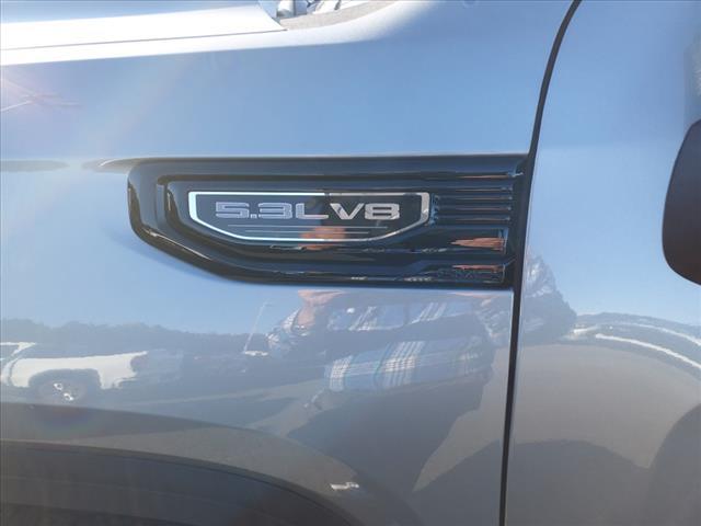 new 2025 GMC Sierra 1500 car, priced at $48,834