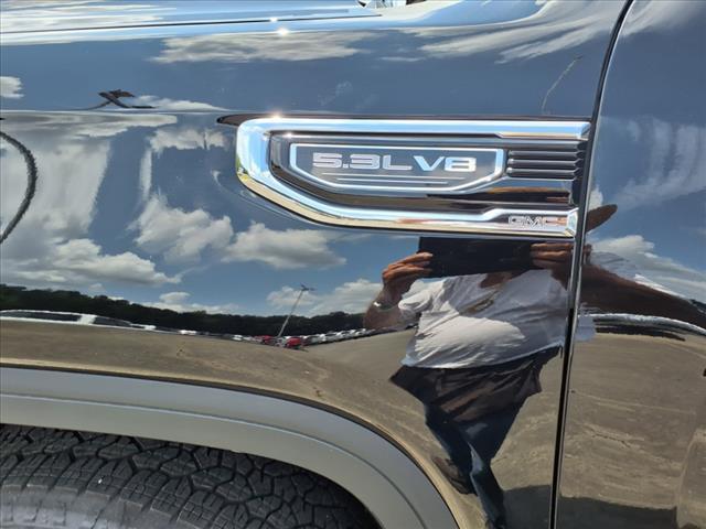 new 2025 GMC Sierra 1500 car, priced at $57,018