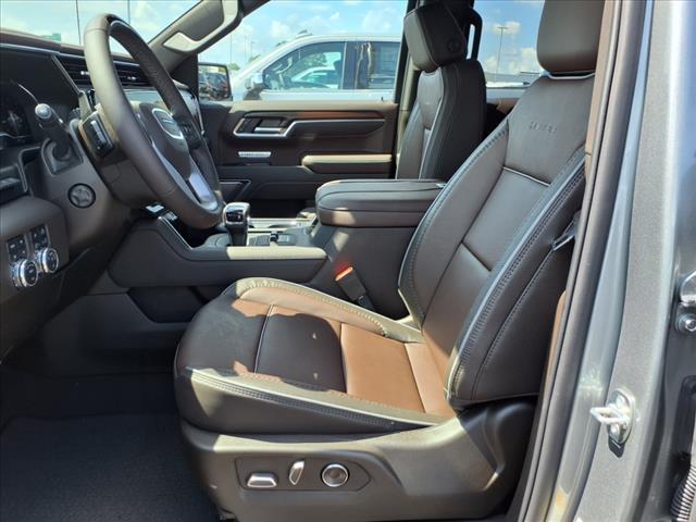 new 2025 GMC Sierra 1500 car, priced at $69,700