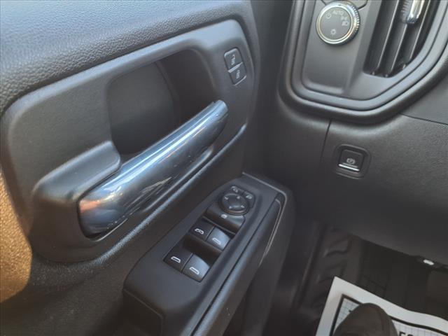 used 2023 GMC Sierra 1500 car, priced at $32,900