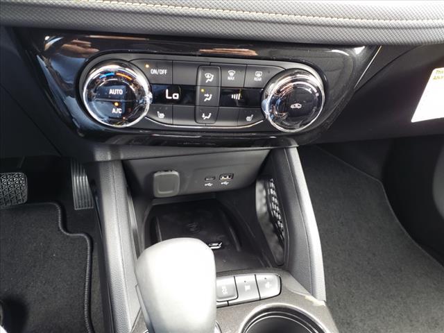 used 2025 Chevrolet TrailBlazer car, priced at $27,900