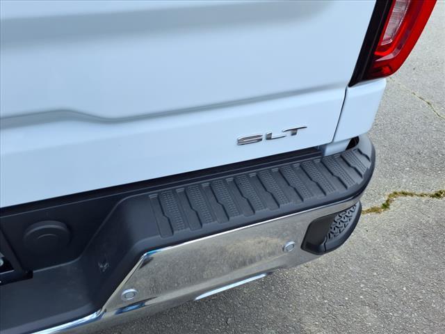 new 2025 GMC Sierra 1500 car, priced at $55,902