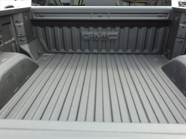 new 2025 GMC Sierra 1500 car, priced at $55,902