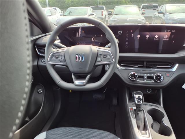 new 2025 Buick Envista car, priced at $25,982