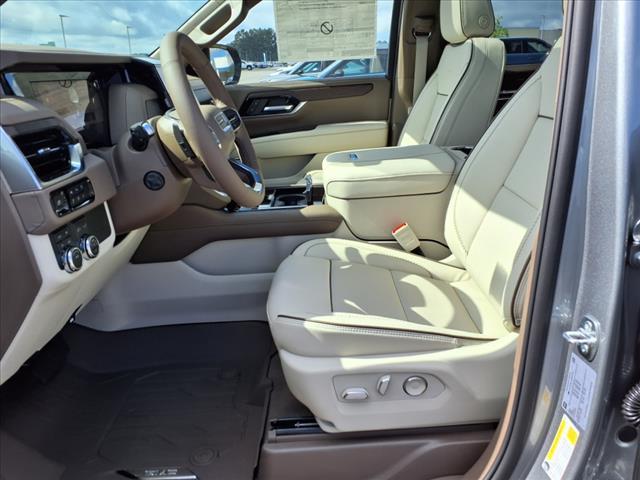 new 2025 GMC Yukon XL car