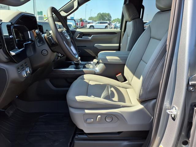 new 2025 GMC Sierra 1500 car, priced at $59,737