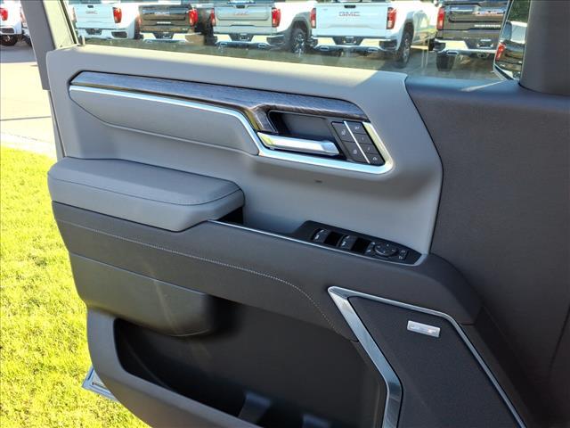 new 2026 Chevrolet Silverado 1500 car, priced at $58,002