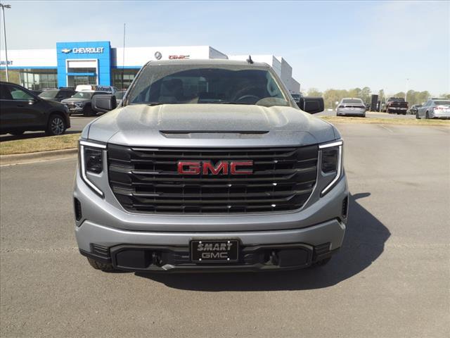 new 2025 GMC Sierra 1500 car, priced at $46,054