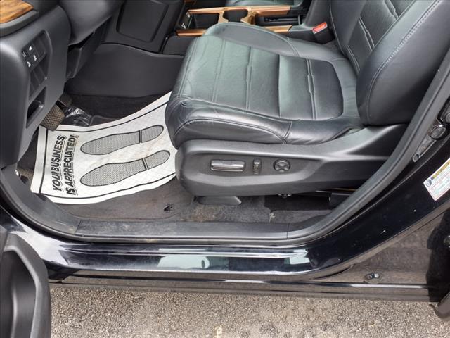 used 2020 Honda CR-V car, priced at $25,900