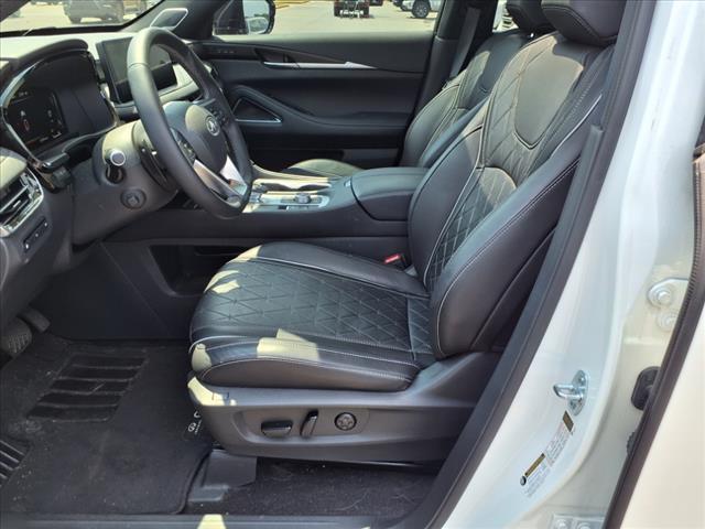 used 2024 INFINITI QX60 car, priced at $51,900
