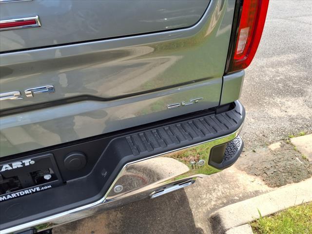 new 2025 GMC Sierra 1500 car, priced at $57,018