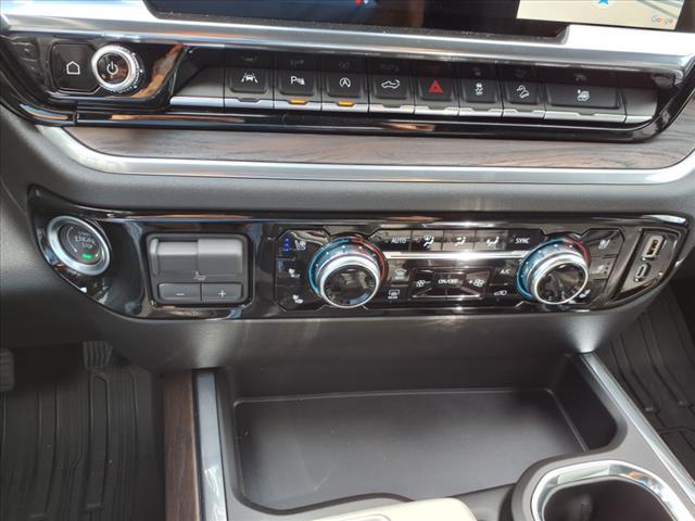 new 2025 GMC Sierra 1500 car, priced at $57,018