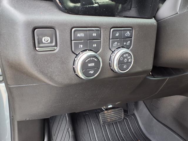 new 2025 GMC Sierra 1500 car, priced at $57,018